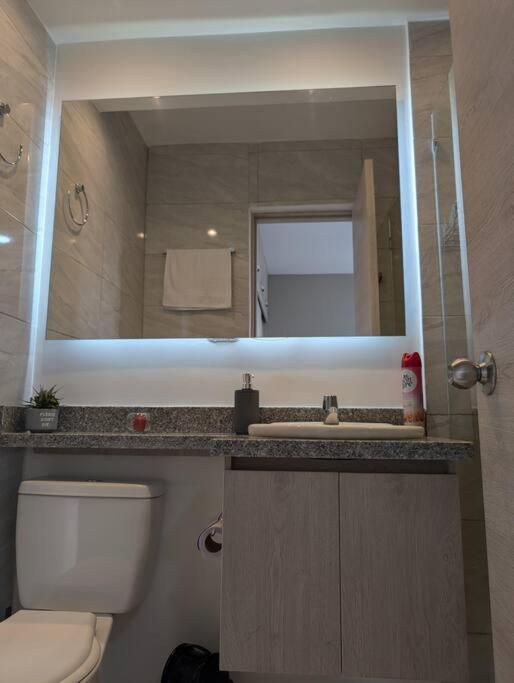 Apartamento con 3 habitaciones y Vista al Mar