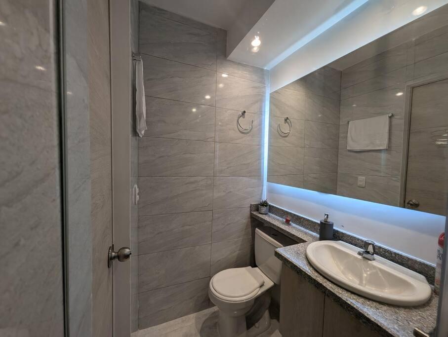 Apartamento con 3 habitaciones y Vista al Mar