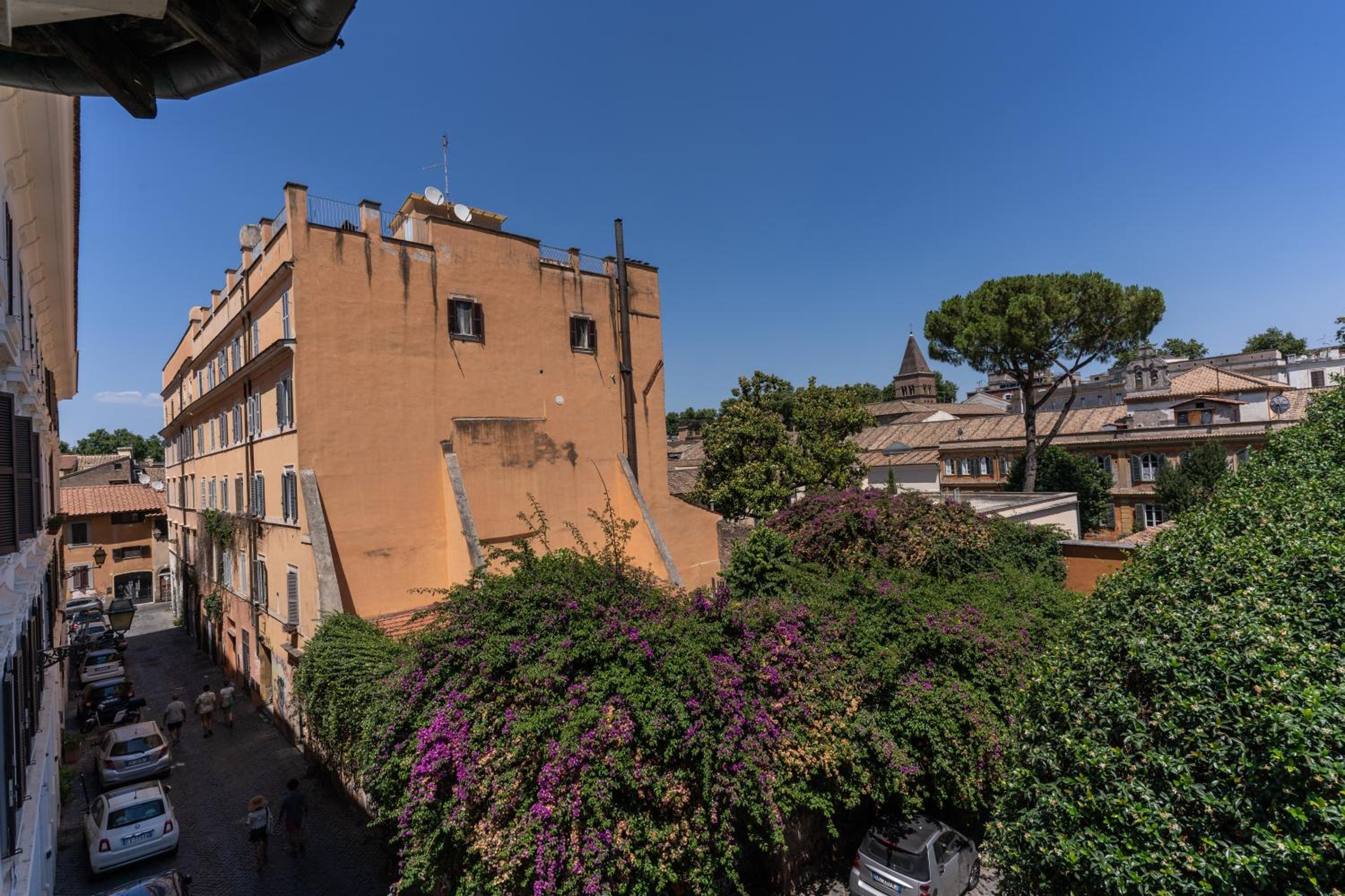 Cisterna 8