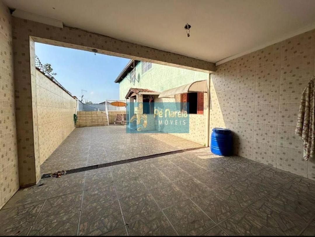 Praianos Casa com Piscina Praia Grande