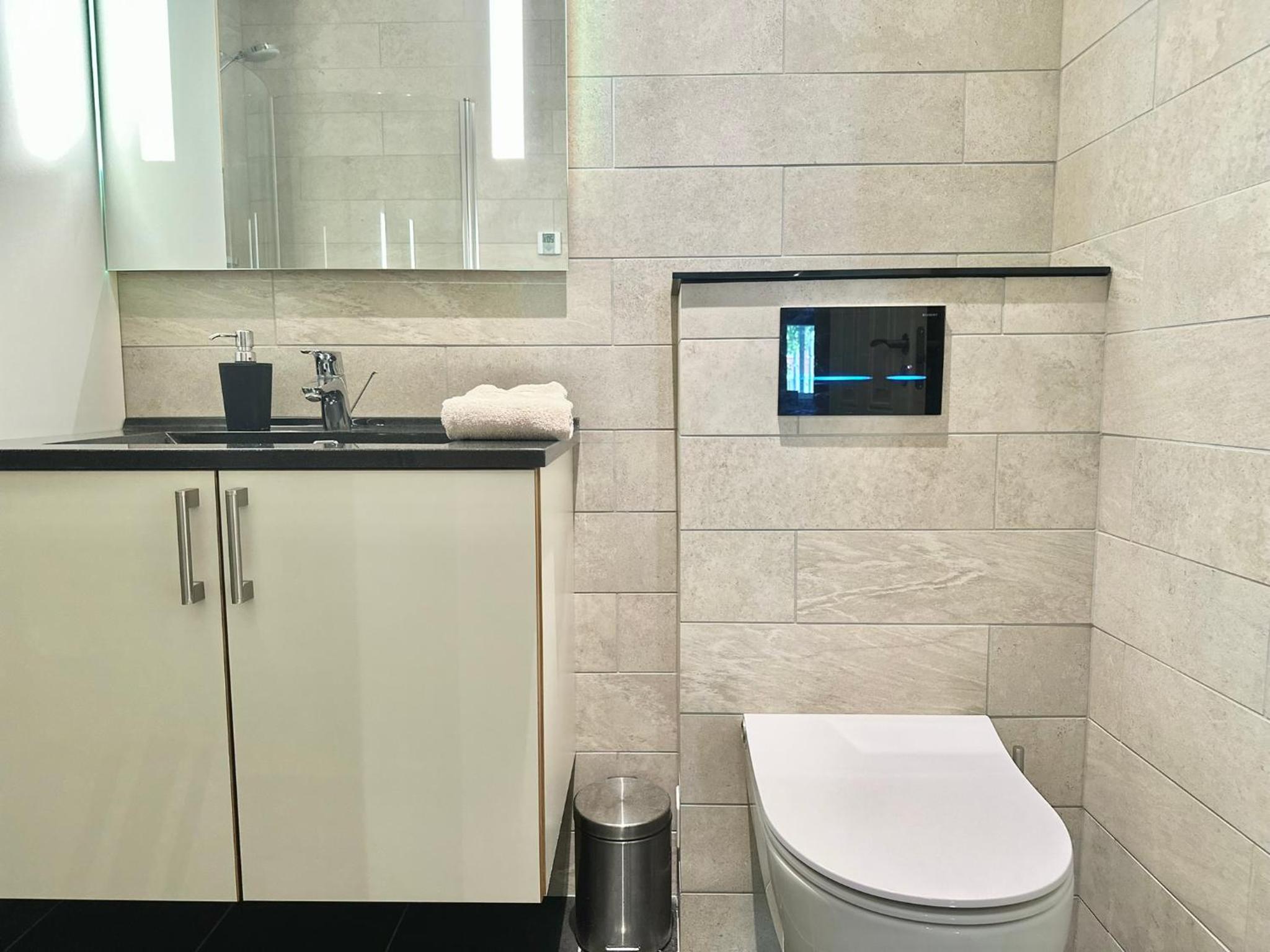 2 Bedroom Central Apartment