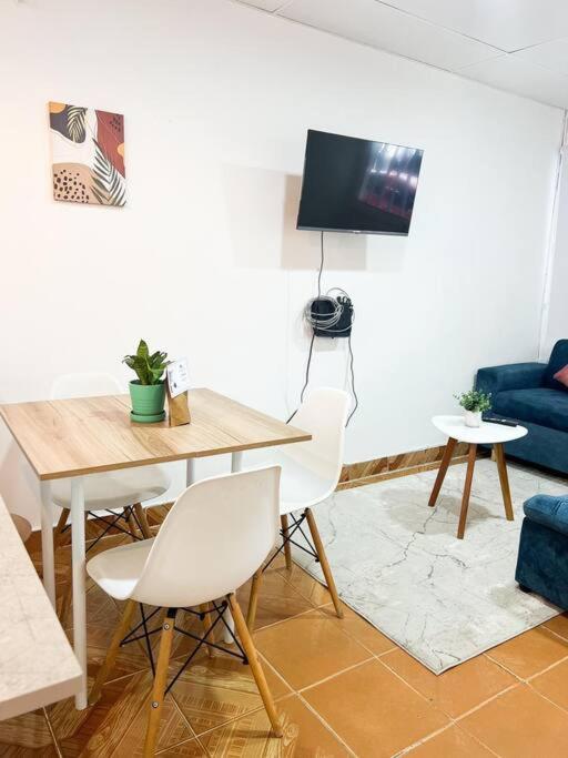 Hermosa y cómoda casa familiar