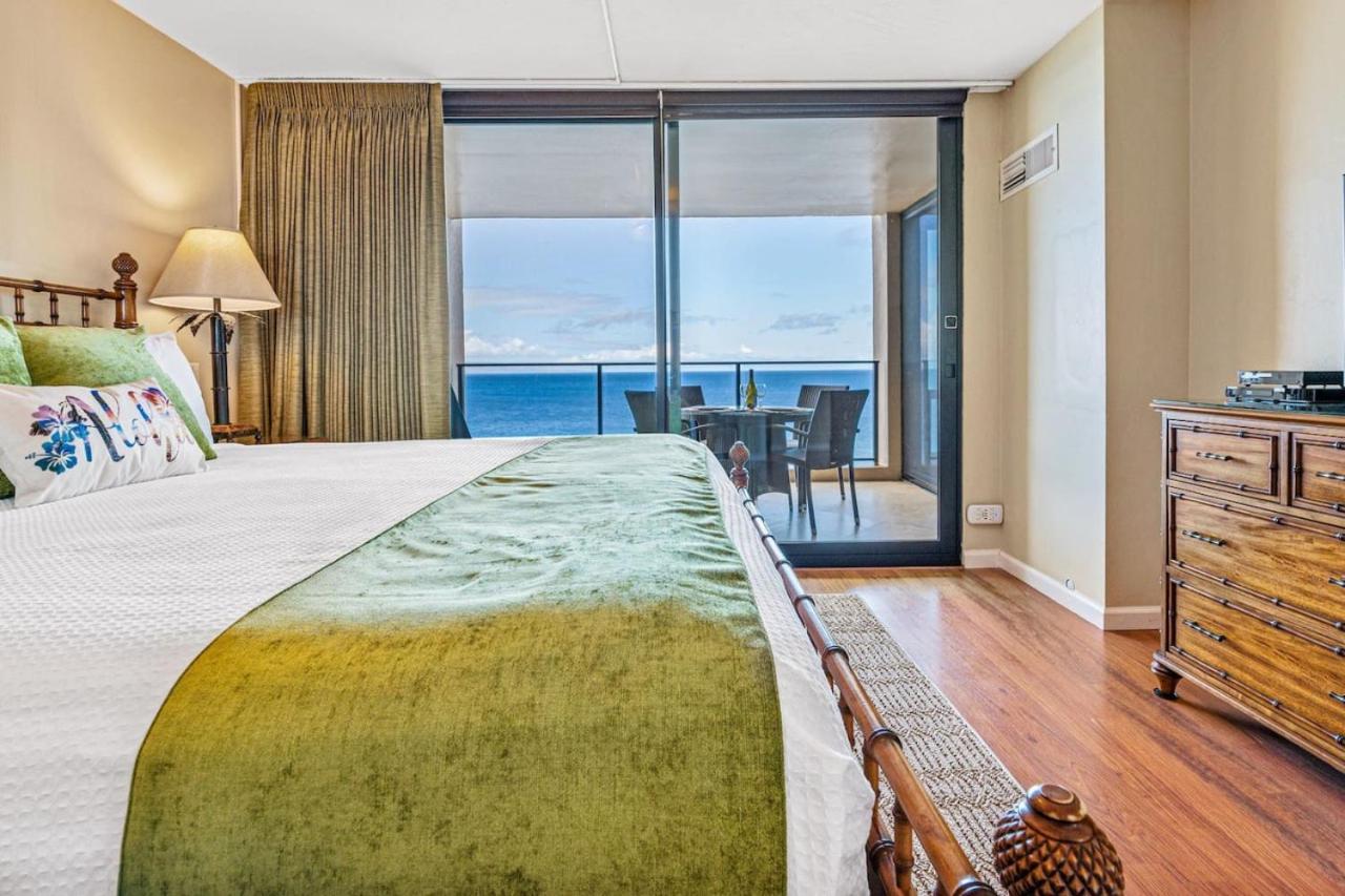 Stunning Kaanapali Oceanfront! Mahana 1107!