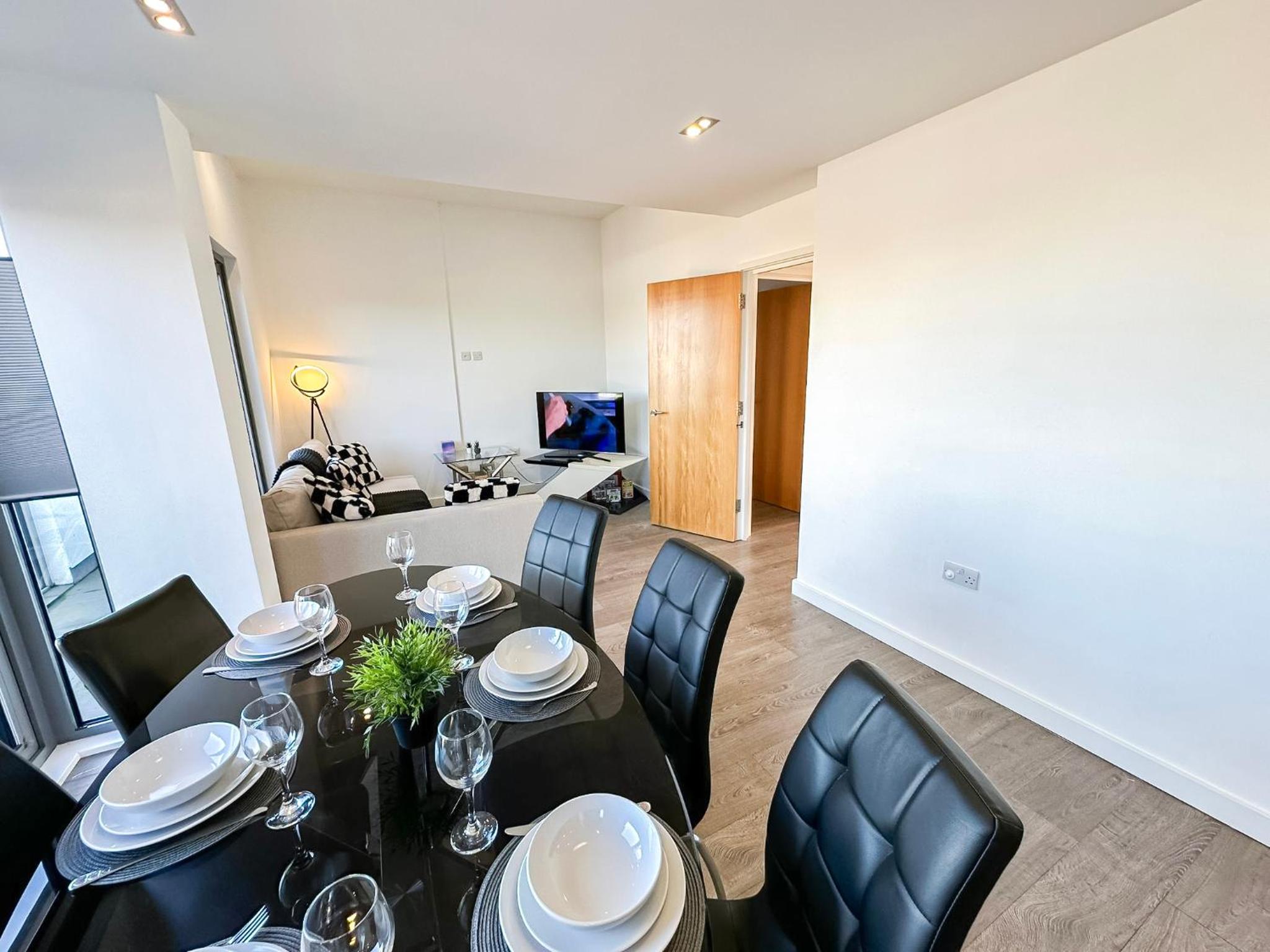 Contemporary Apartments with Private Balconies in Hoxton near Shoreditch, Old Street, Islington by NourNest Apartments