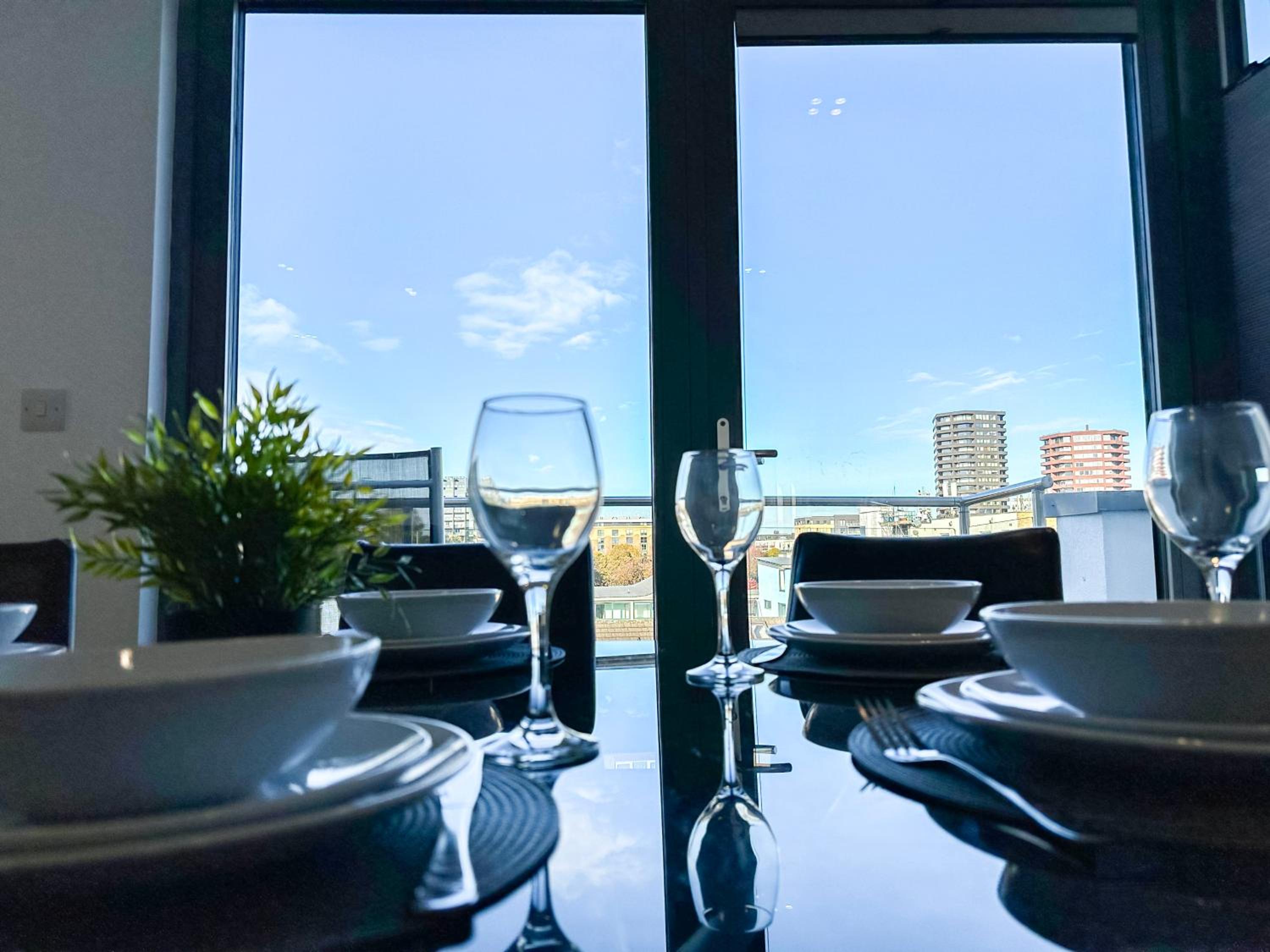 Contemporary Apartments with Private Balconies in Hoxton near Shoreditch, Old Street, Islington by NourNest Apartments