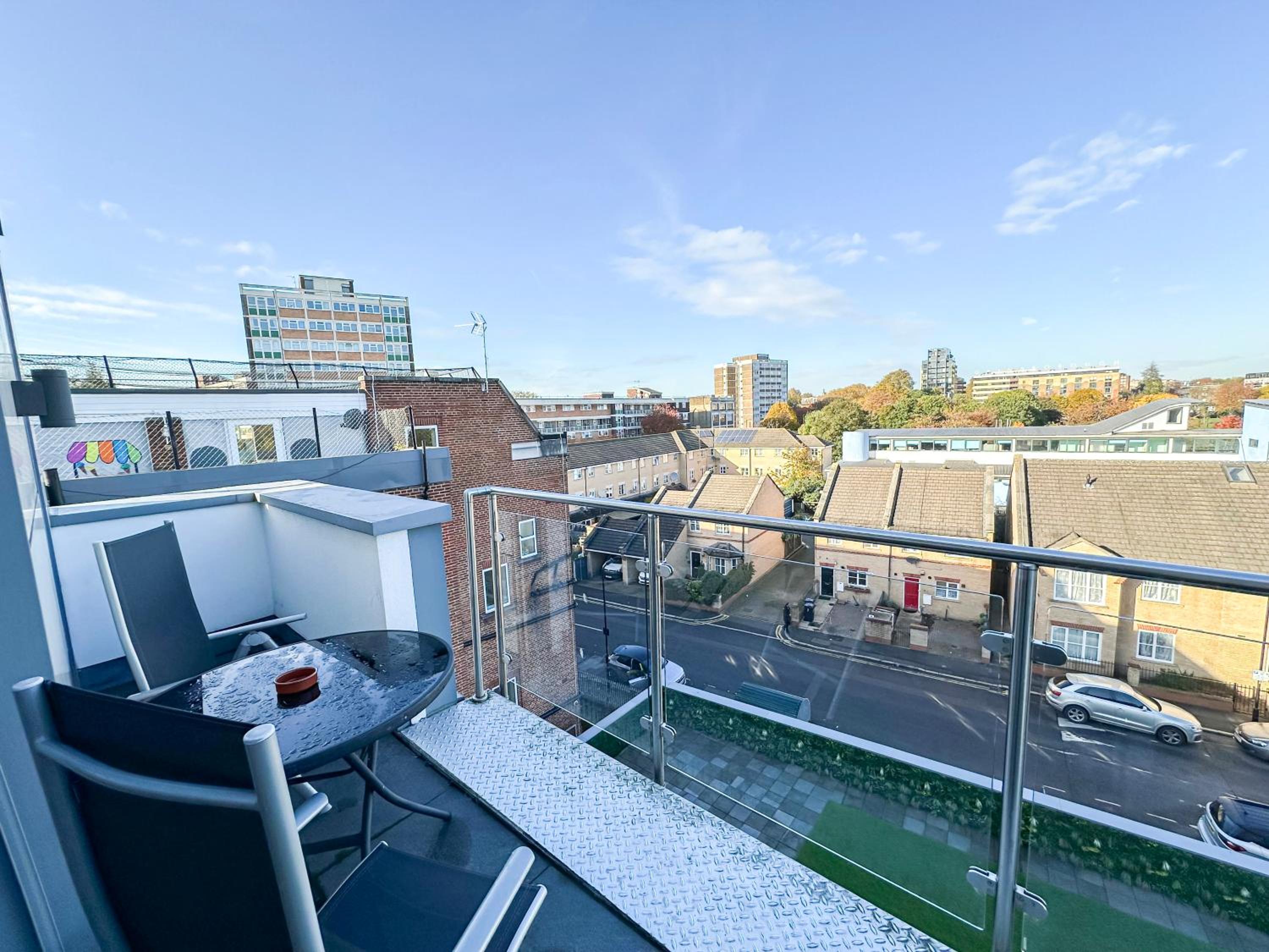 Contemporary Apartments with Private Balconies in Hoxton near Shoreditch, Old Street, Islington by NourNest Apartments