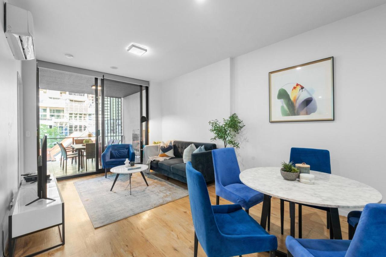 The Harmony - 3 Bedroom at Central South Brisbane wiith Parking
