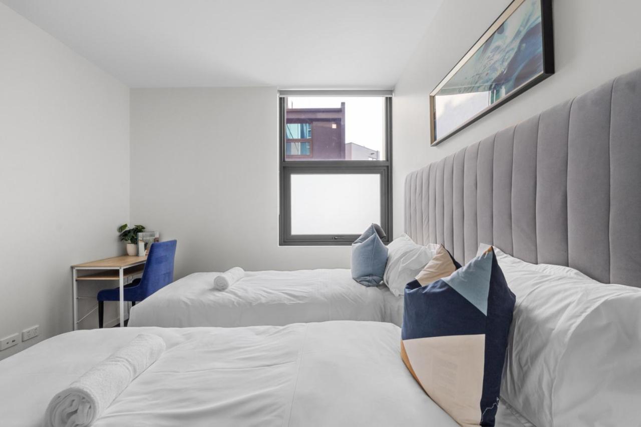 The Harmony - 3 Bedroom at Central South Brisbane wiith Parking