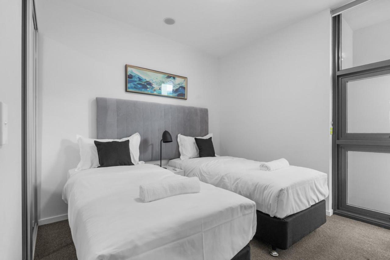 The Harmony - 3 Bedroom at Central South Brisbane wiith Parking