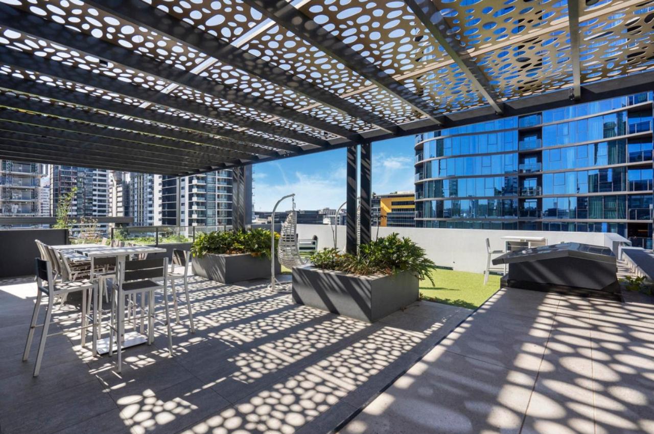 The Harmony - 3 Bedroom at Central South Brisbane wiith Parking