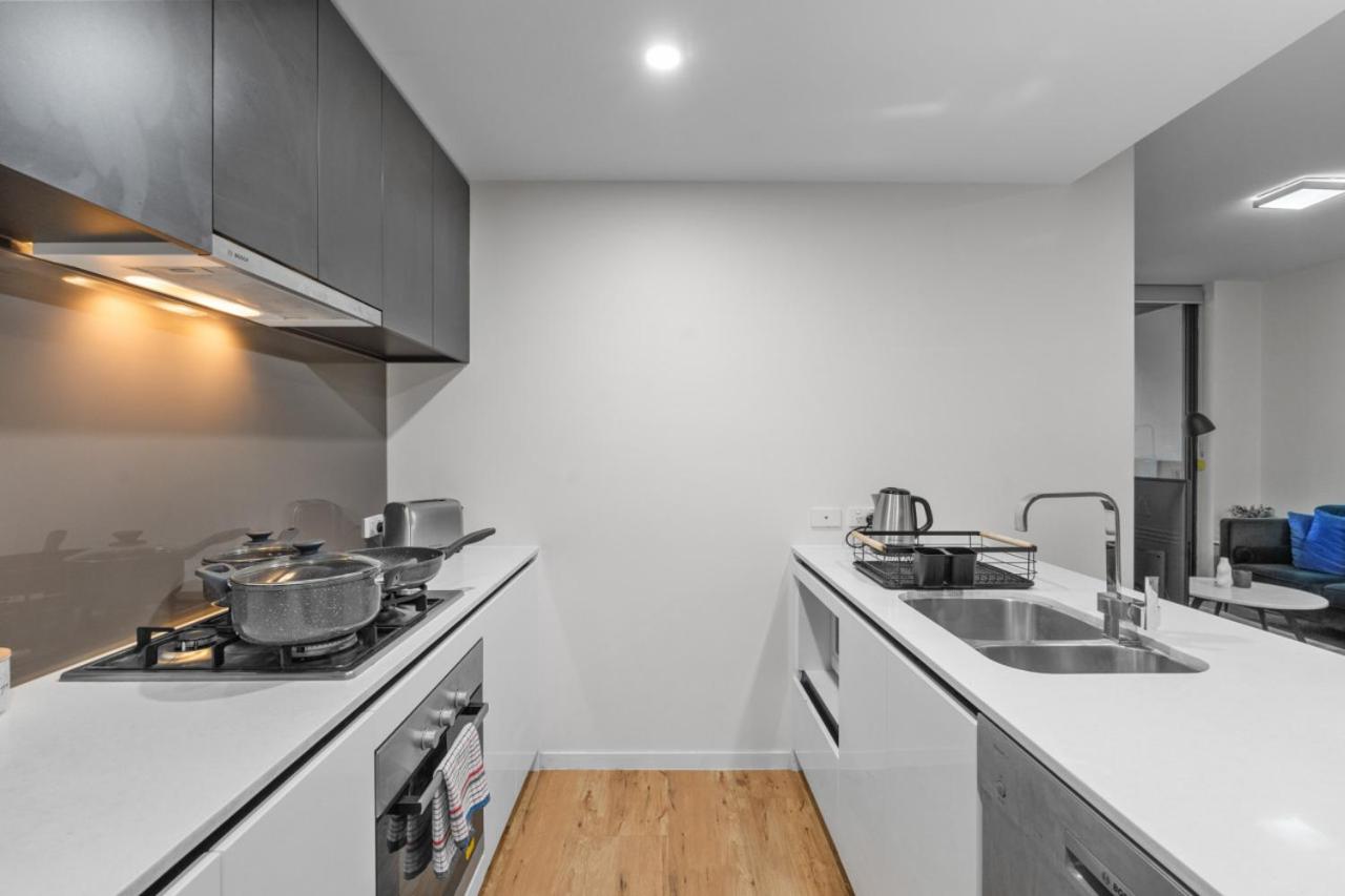 The Harmony - 3 Bedroom at Central South Brisbane wiith Parking