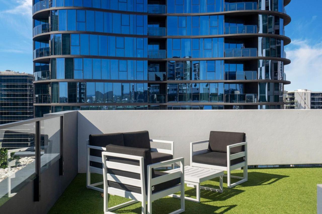 The Harmony - 3 Bedroom at Central South Brisbane wiith Parking
