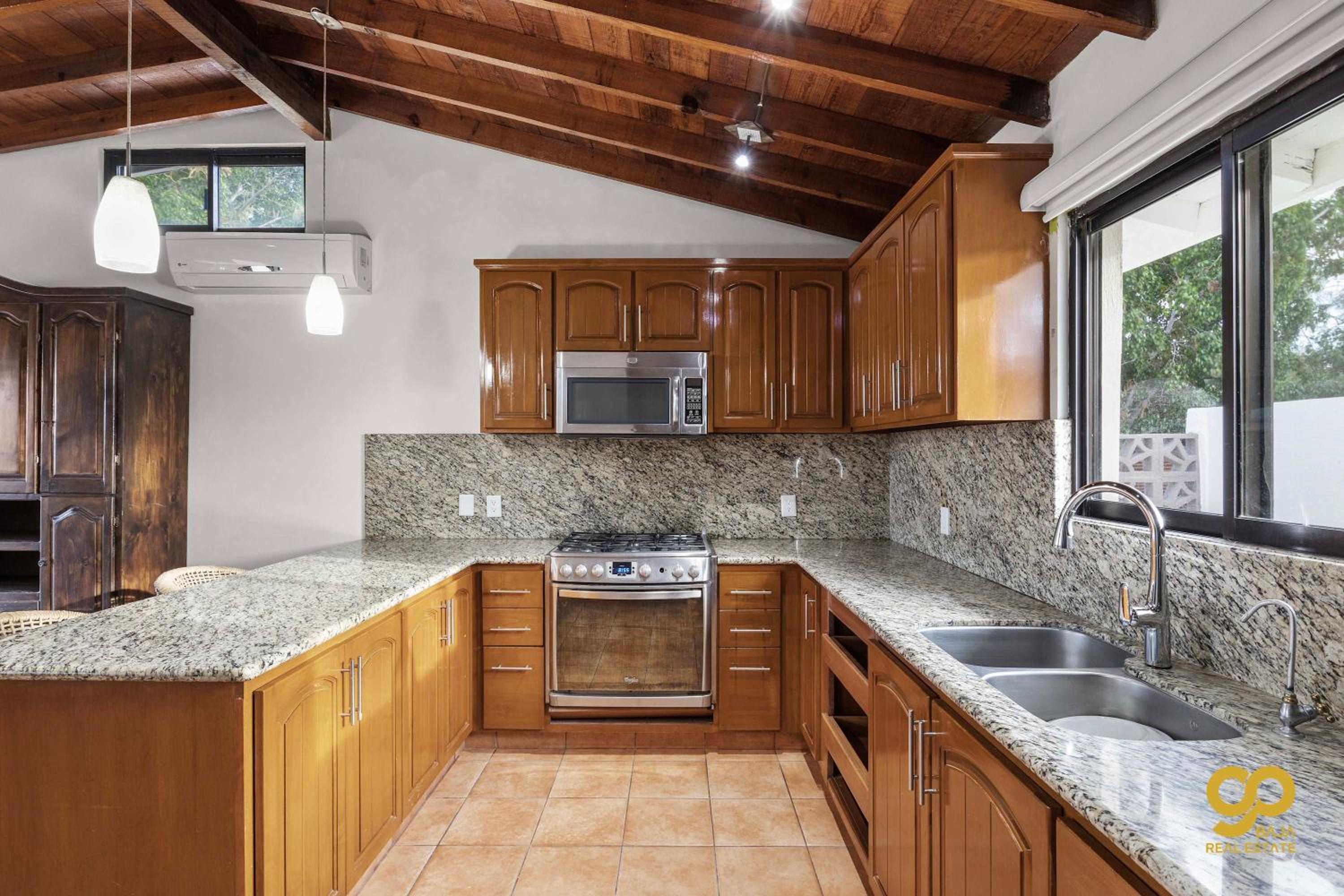 El Centenario Fully-equipped Home Steps to Beach view 4