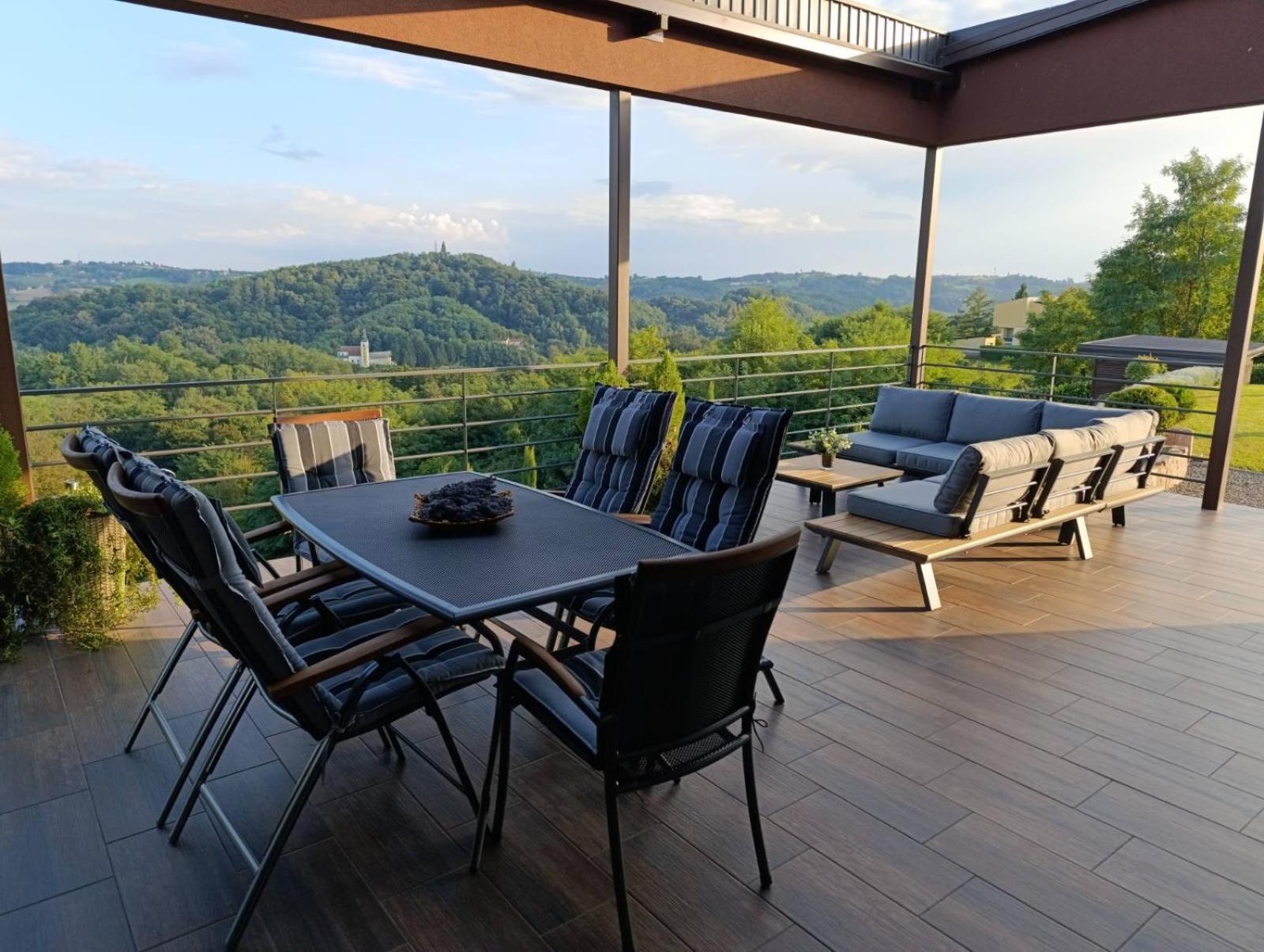 HillTop House