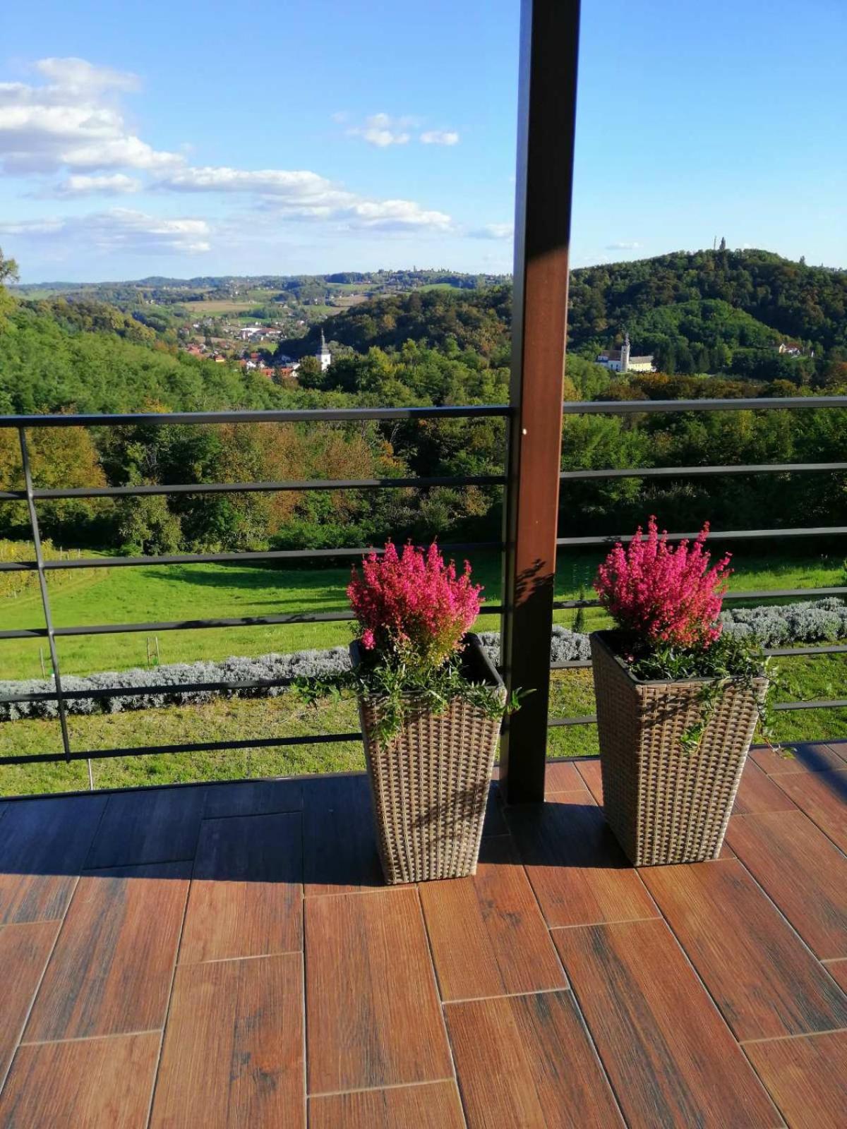 HillTop House