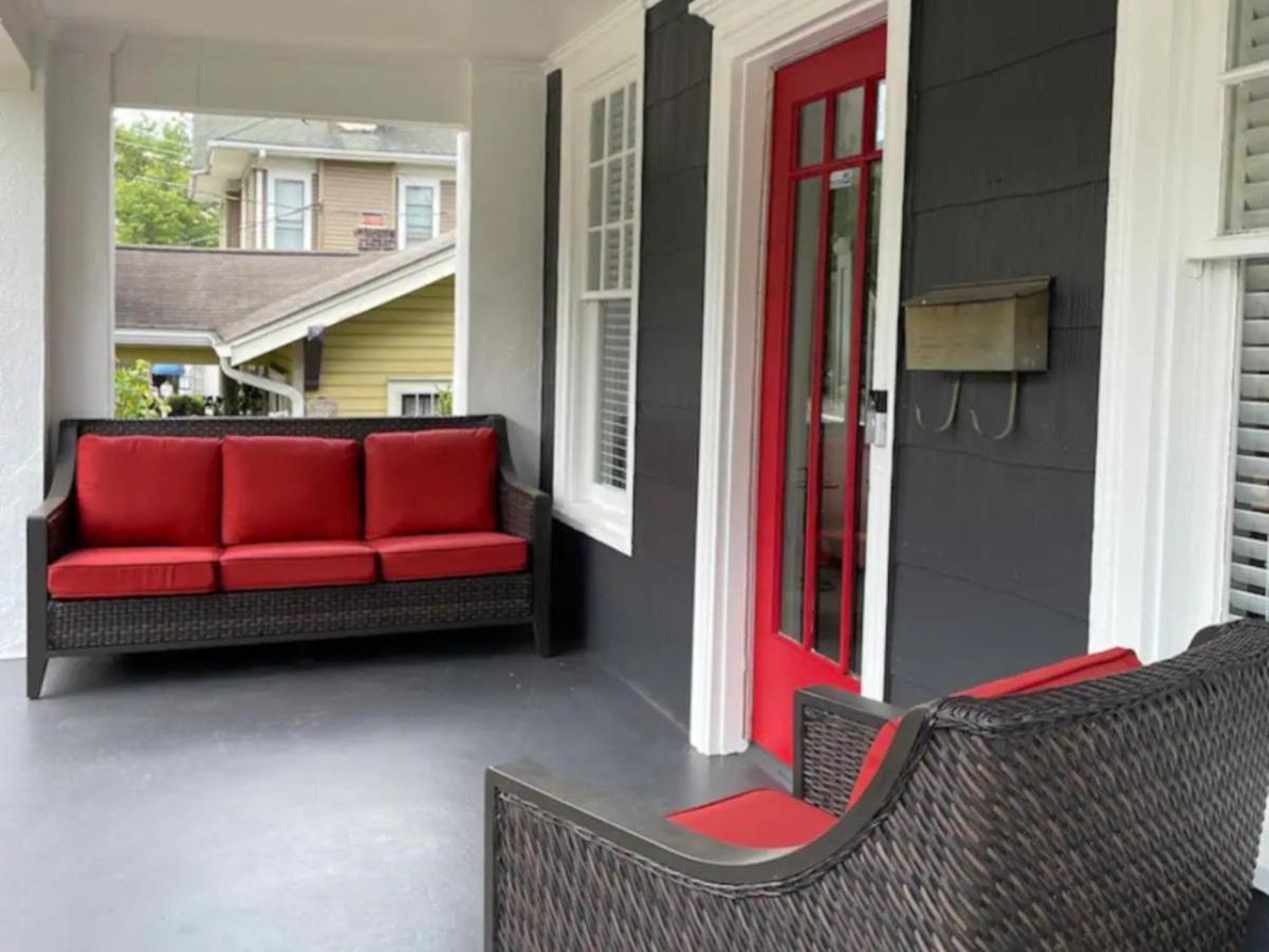 Downtown Birmingham Modern 2-Bedroom Gem view 4