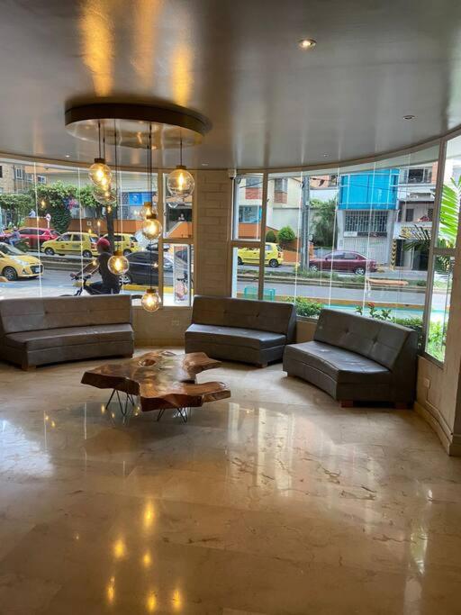 Apto Central con piscina y GYM