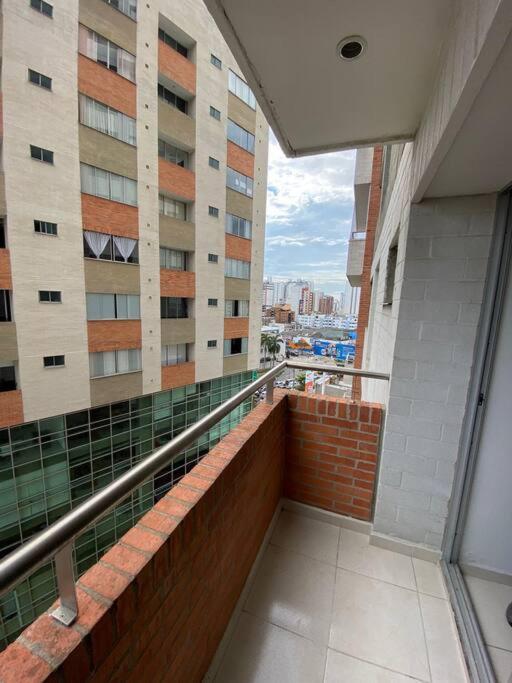Apto Central con piscina y GYM