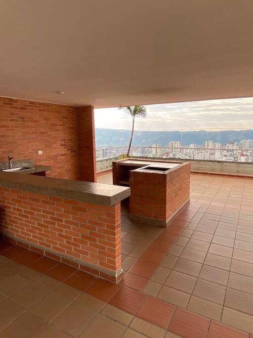 Apto Central con piscina y GYM
