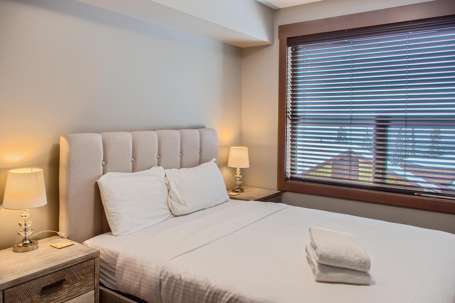 Stonegate Resort Unit B102