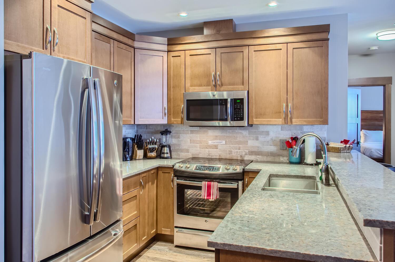 Stonegate Resort Unit B102