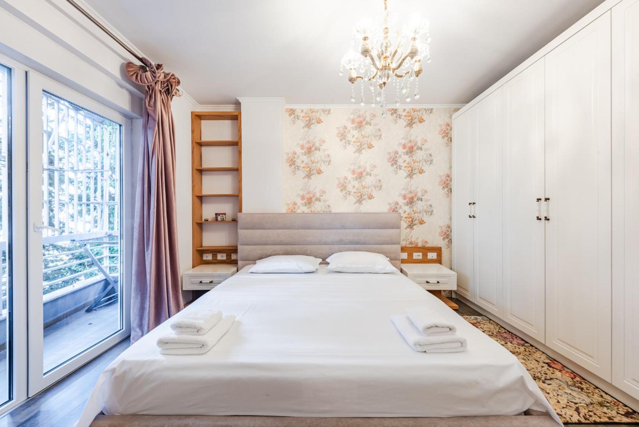 Sisi's Luxury Apartments Grand Park of Tirana