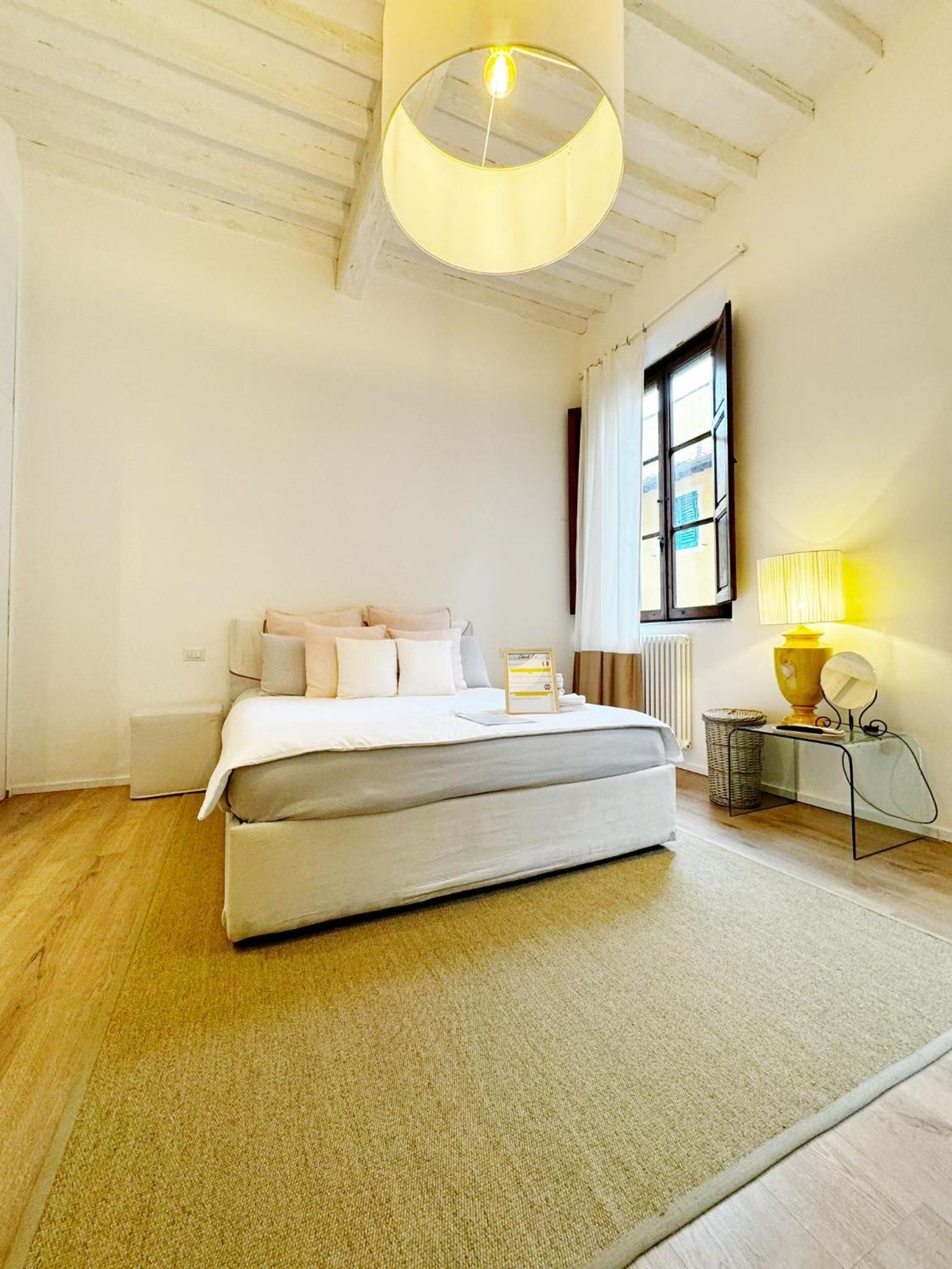 Boutique Room - Centro Storico 20 min da Firenze photo 5