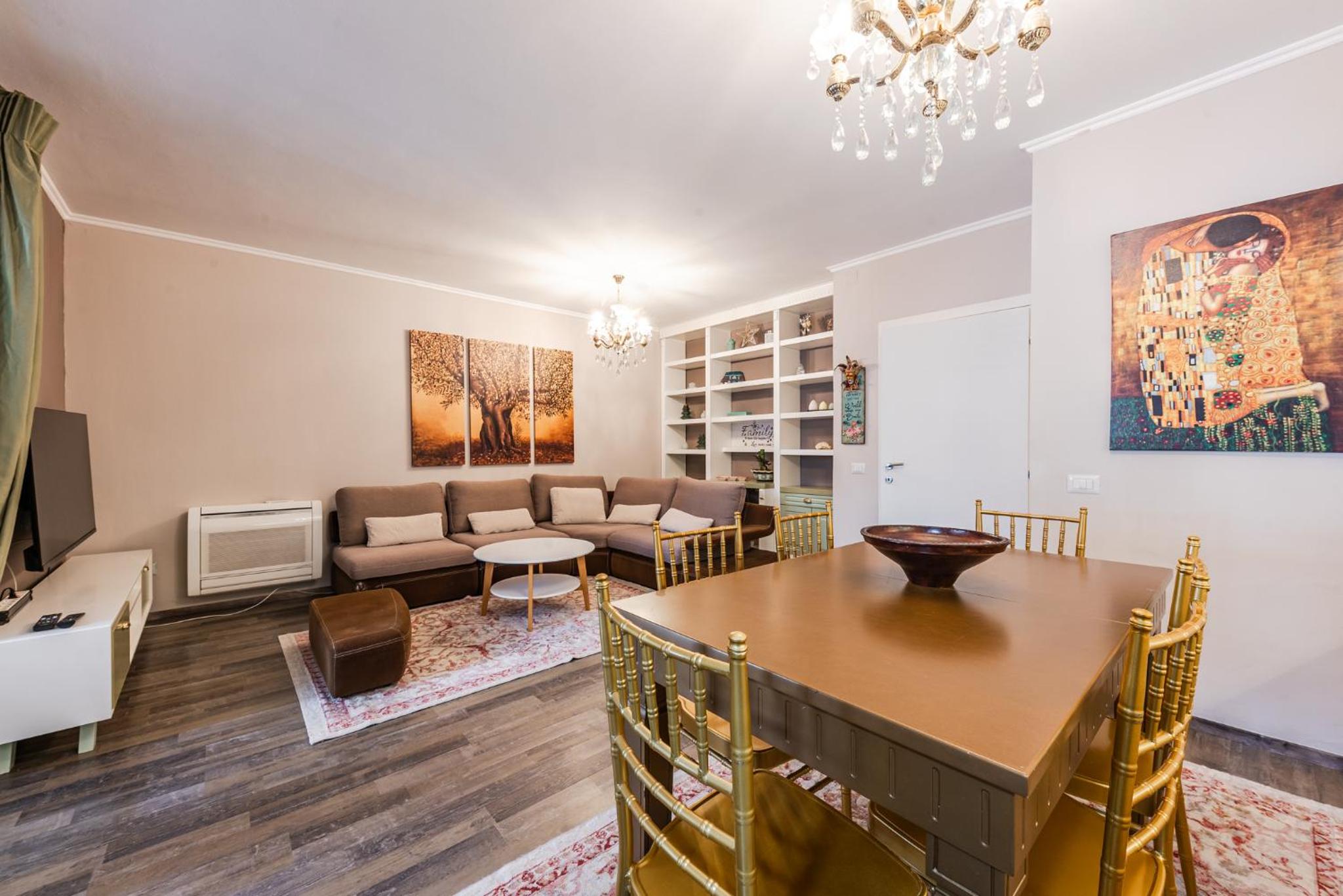 Sisi's Luxury Apartments Grand Park of Tirana