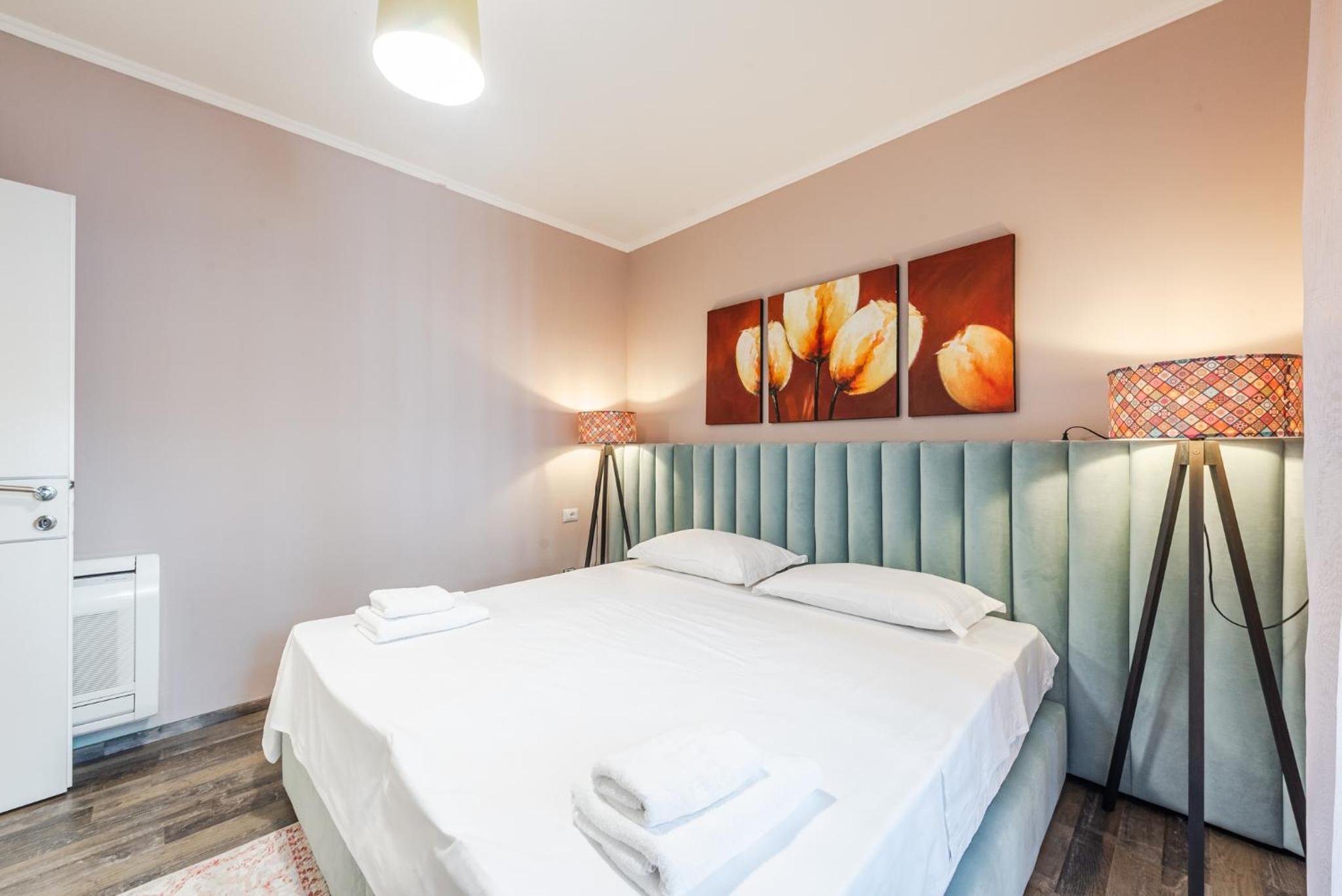 Sisi's Luxury Apartments Grand Park of Tirana