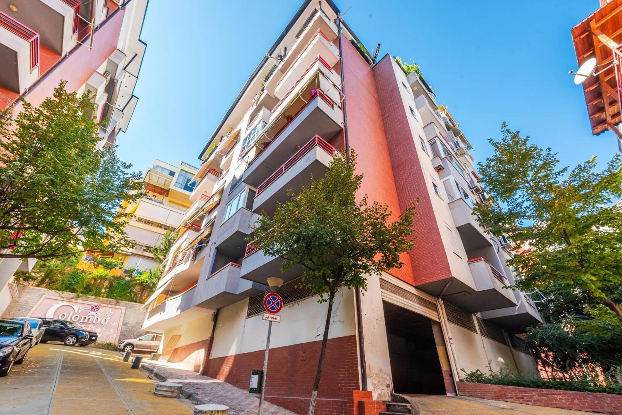 Sisi's Luxury Apartments Grand Park of Tirana