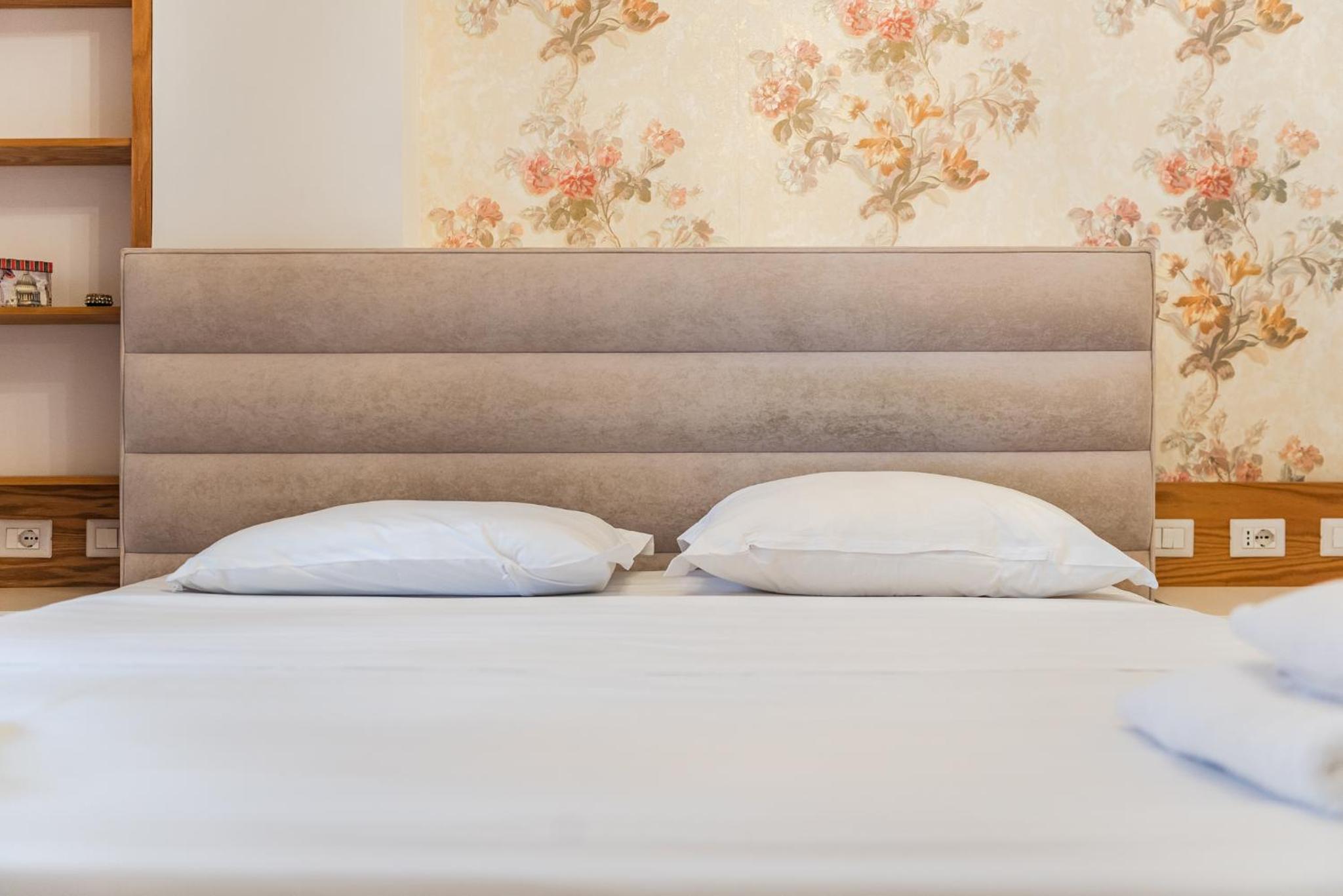 Sisi's Luxury Apartments Grand Park of Tirana
