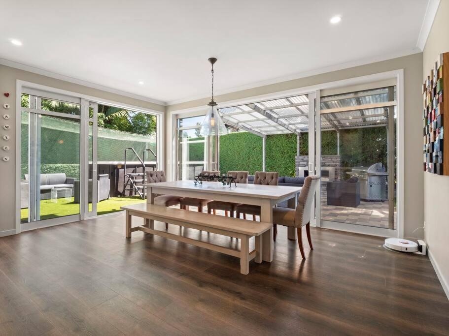 Large Family Home with pool, cricket, golf & more view 5