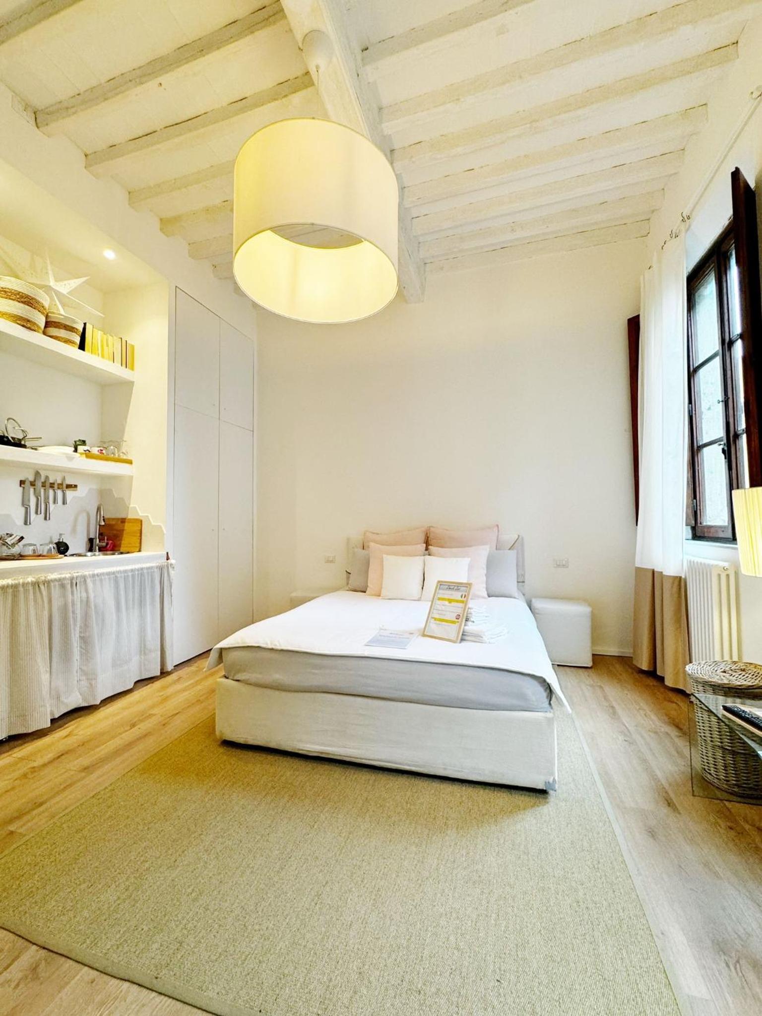 Boutique Room - Centro Storico 20 min da Firenze photo 2
