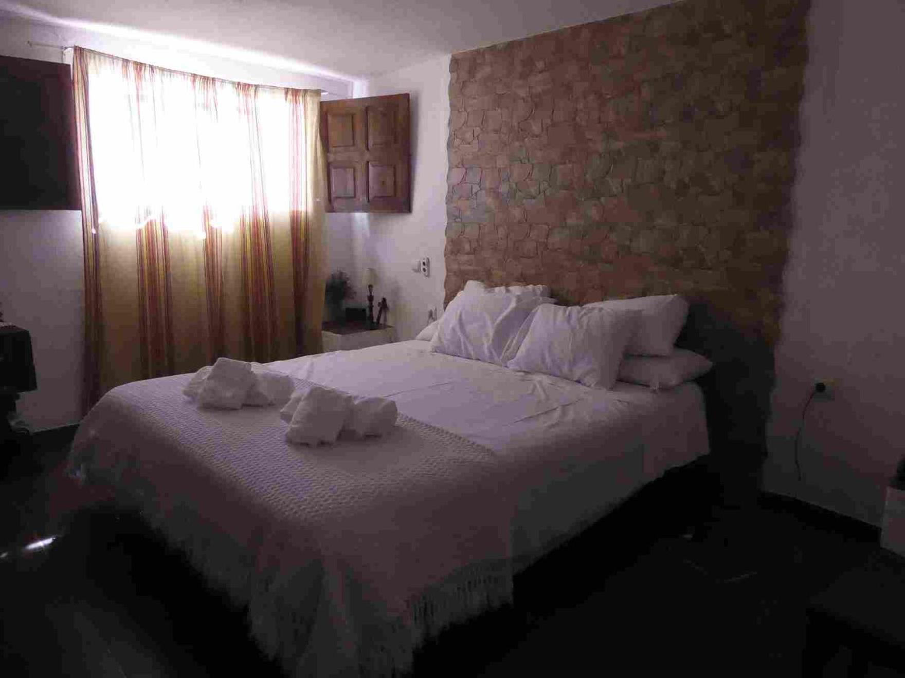 Photo 33