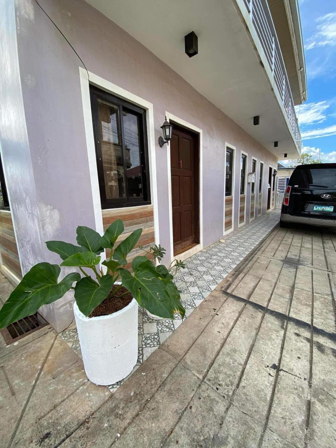 Hollanda Recidencia Homestay