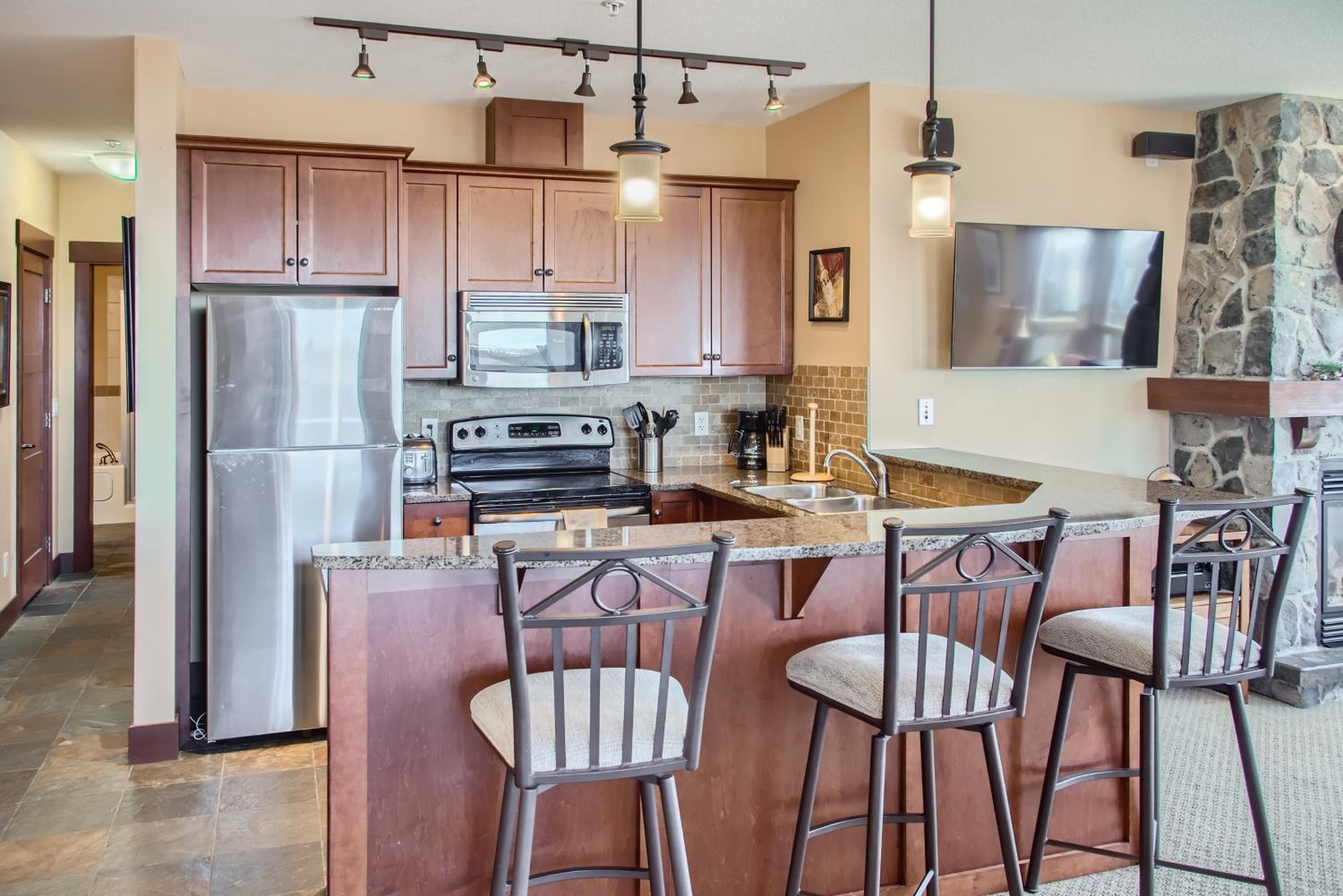 Stonegate Resort Unit C304