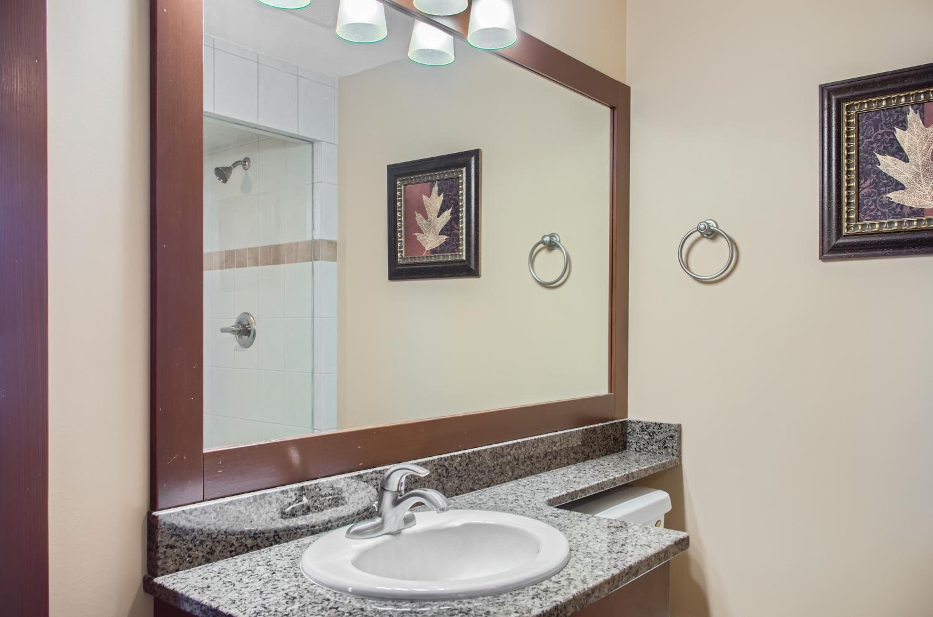 Stonegate Resort Unit C304
