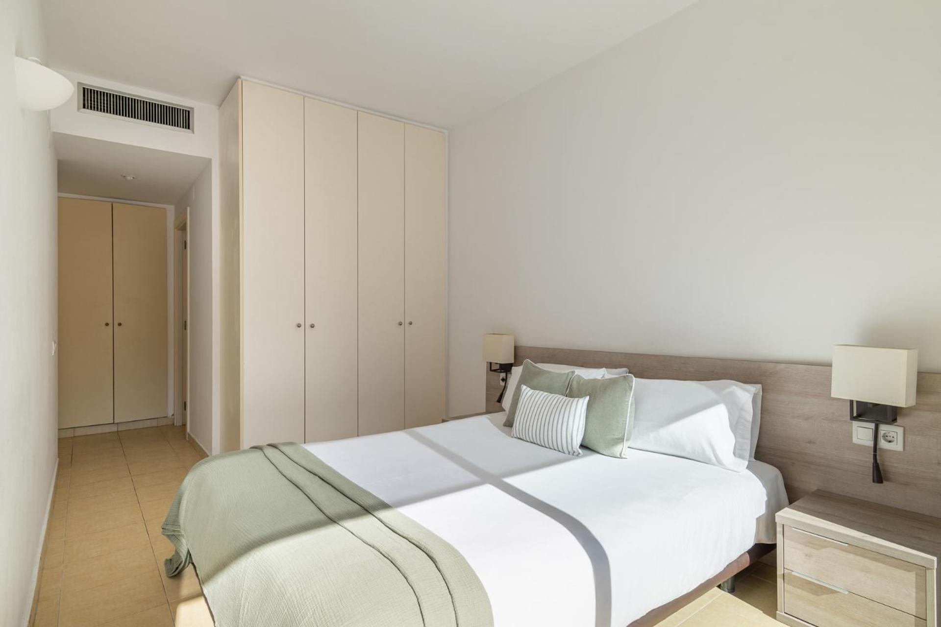 Stay Unique Apartments Pau Claris con piscina
