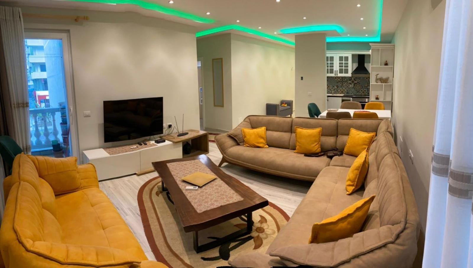 Xhoeli apartament