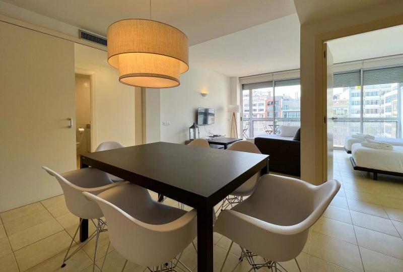 Stay Unique Apartments Pau Claris con piscina