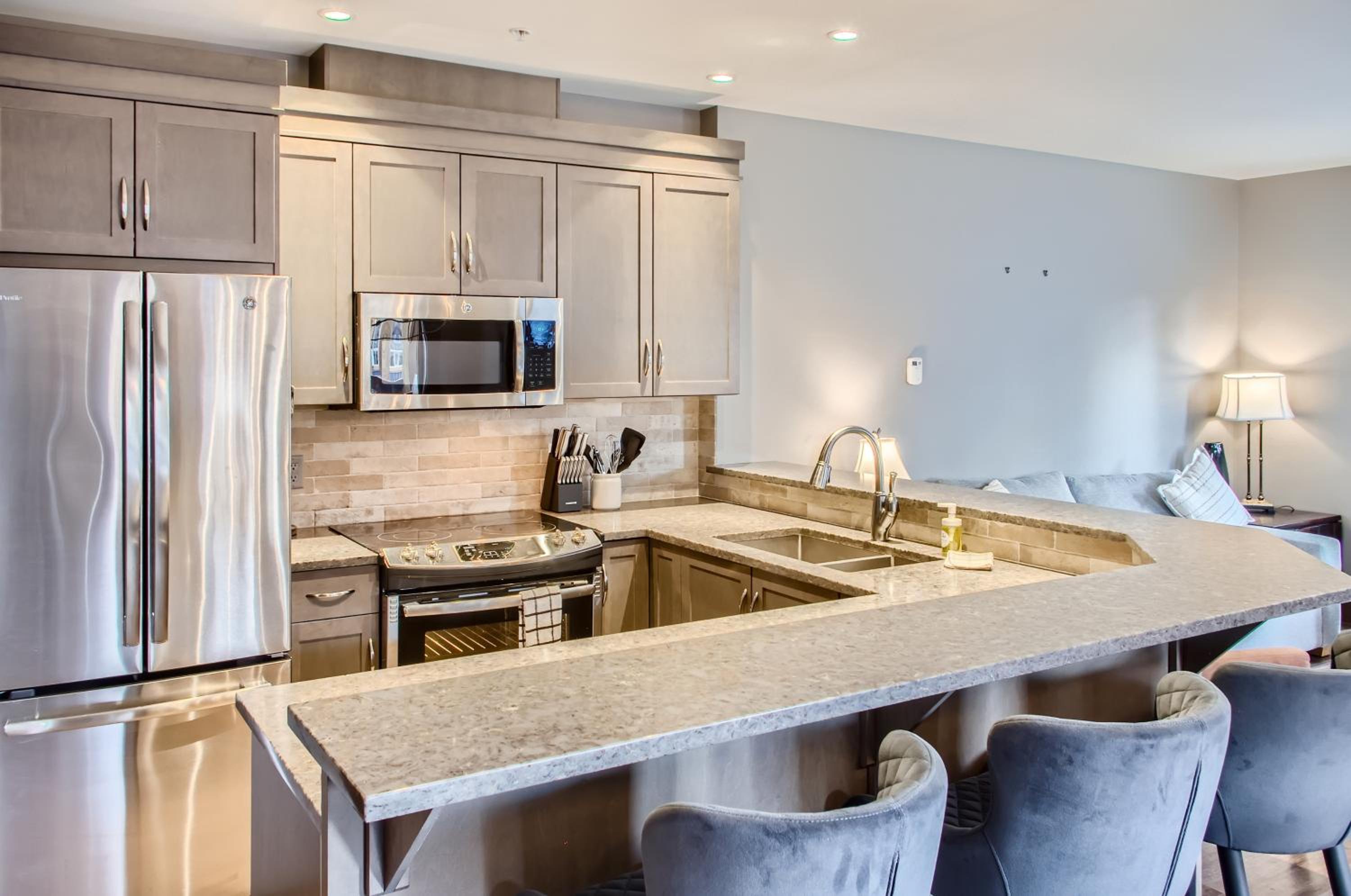 Stonegate Resort Unit B108