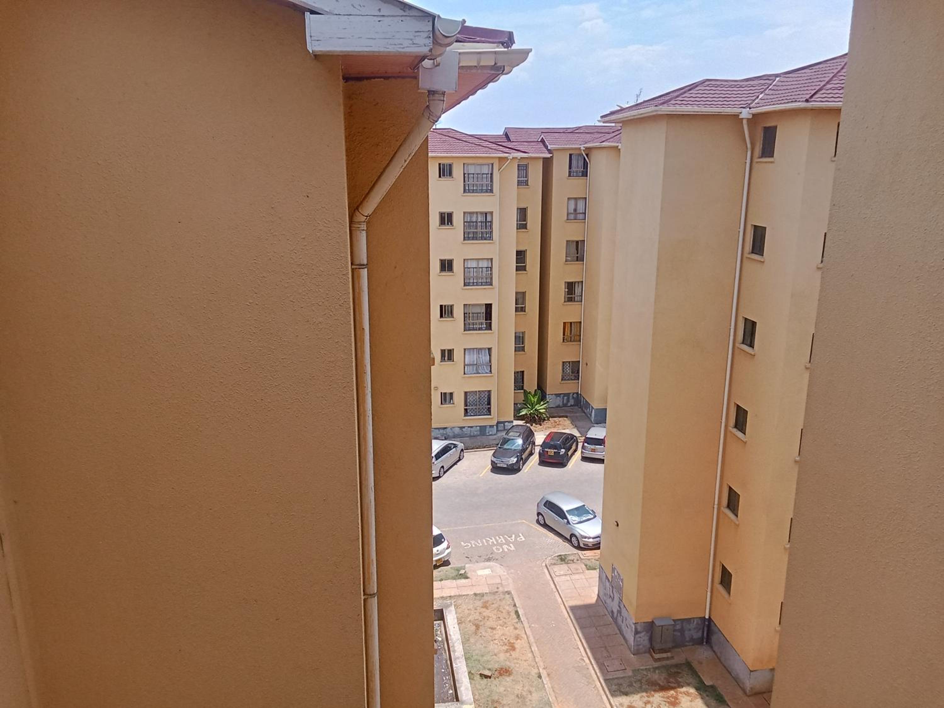 Koin Luxury Apartments GREAT WALL GARDENS ATHI RIVER view 5