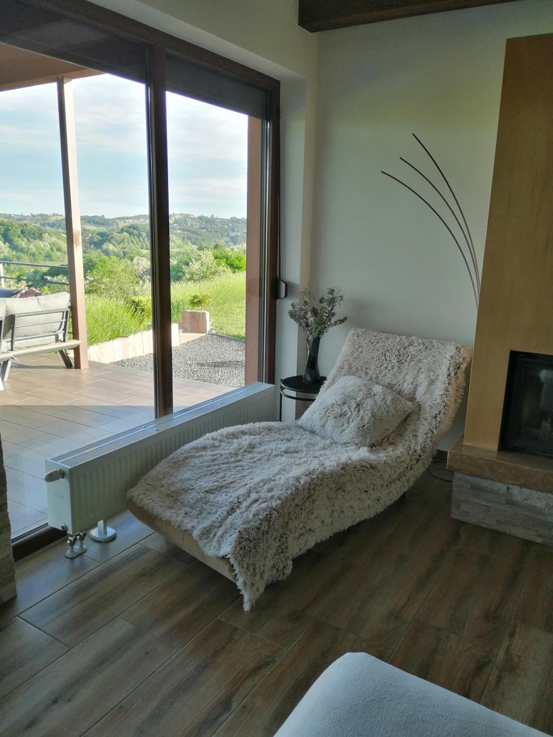 HillTop House
