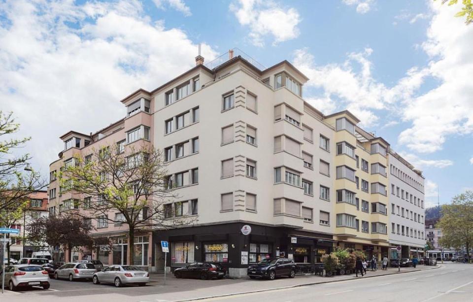 Prince Lux Apartments