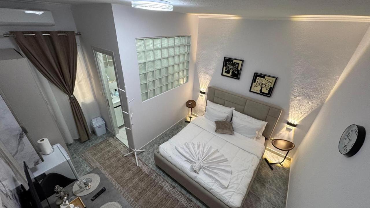 Angel's Studio Apartments