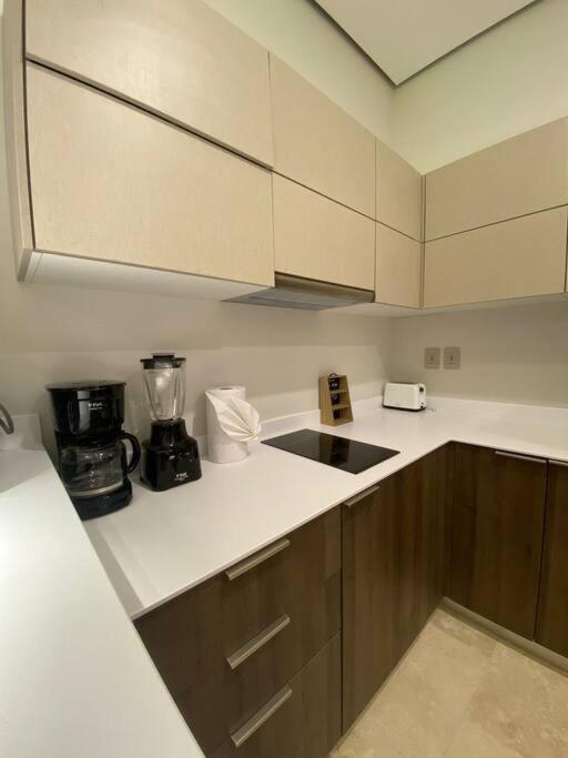 1BR con entrada gratuita club de playa hábitas view 2