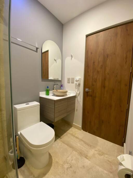 1BR con entrada gratuita club de playa hábitas view 5