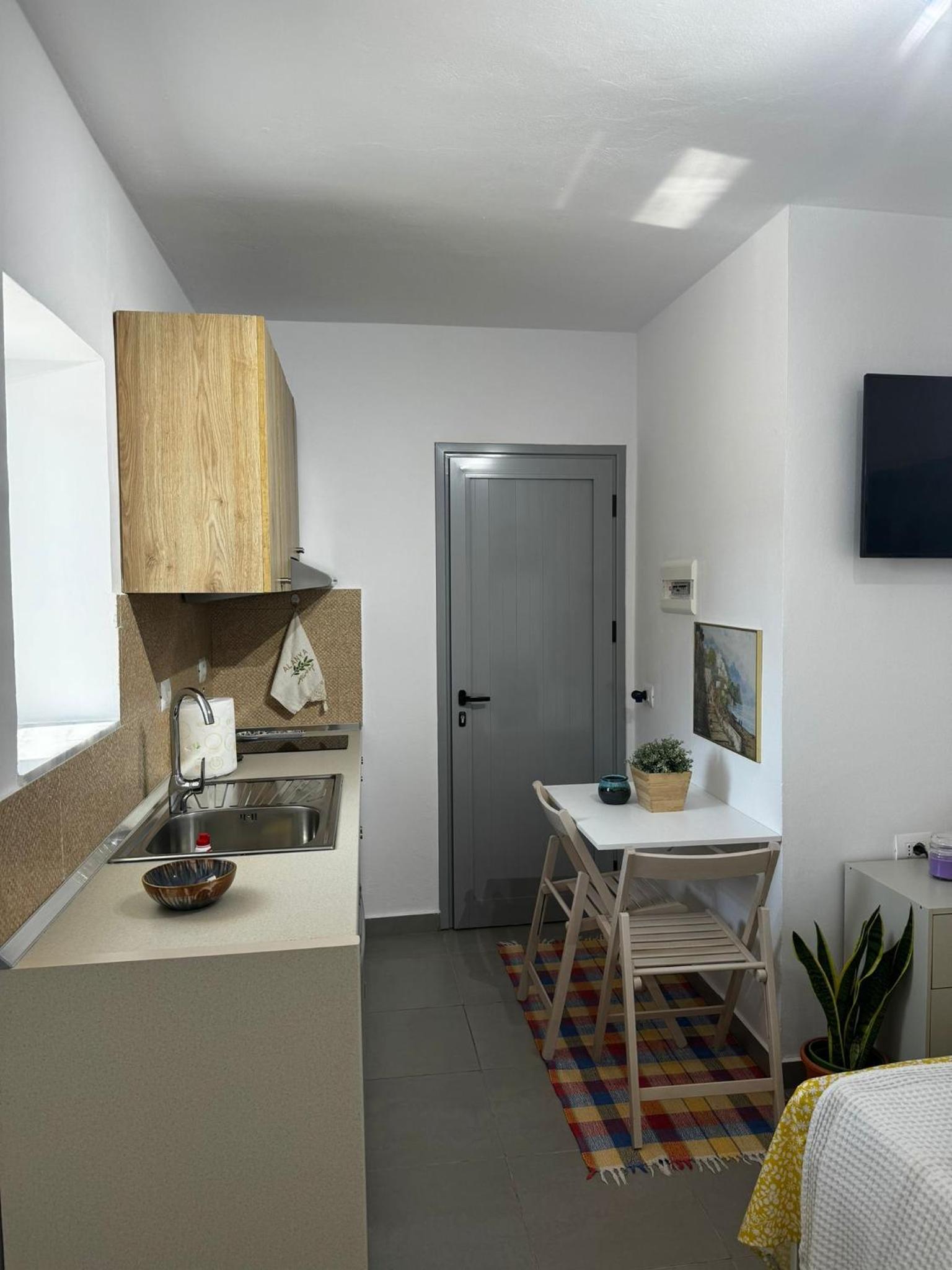 Cosy studio apartment in centre of Vlora