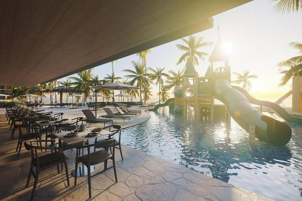Luxuoso Apartamento beira-mar!