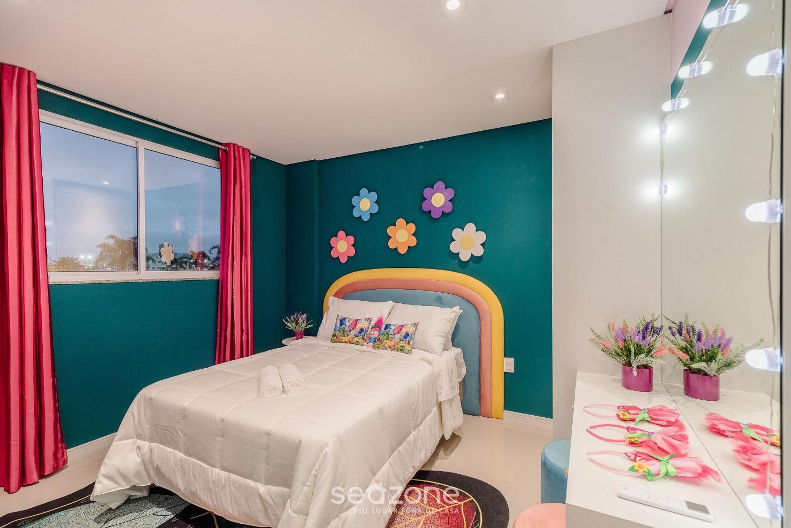 OBP - Modern Condo 600 m from the Beach